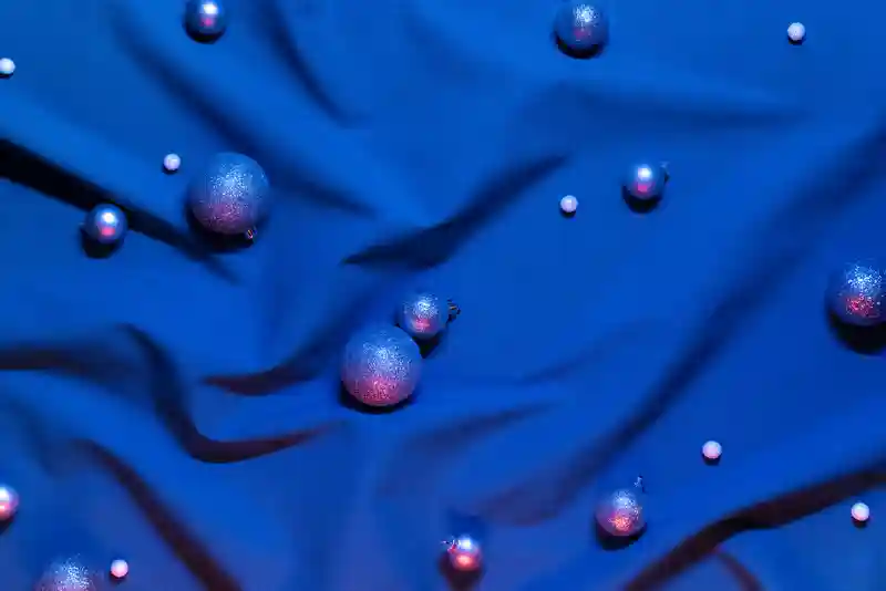 What Is Moisture Wicking Fabric and How Does It Work?
